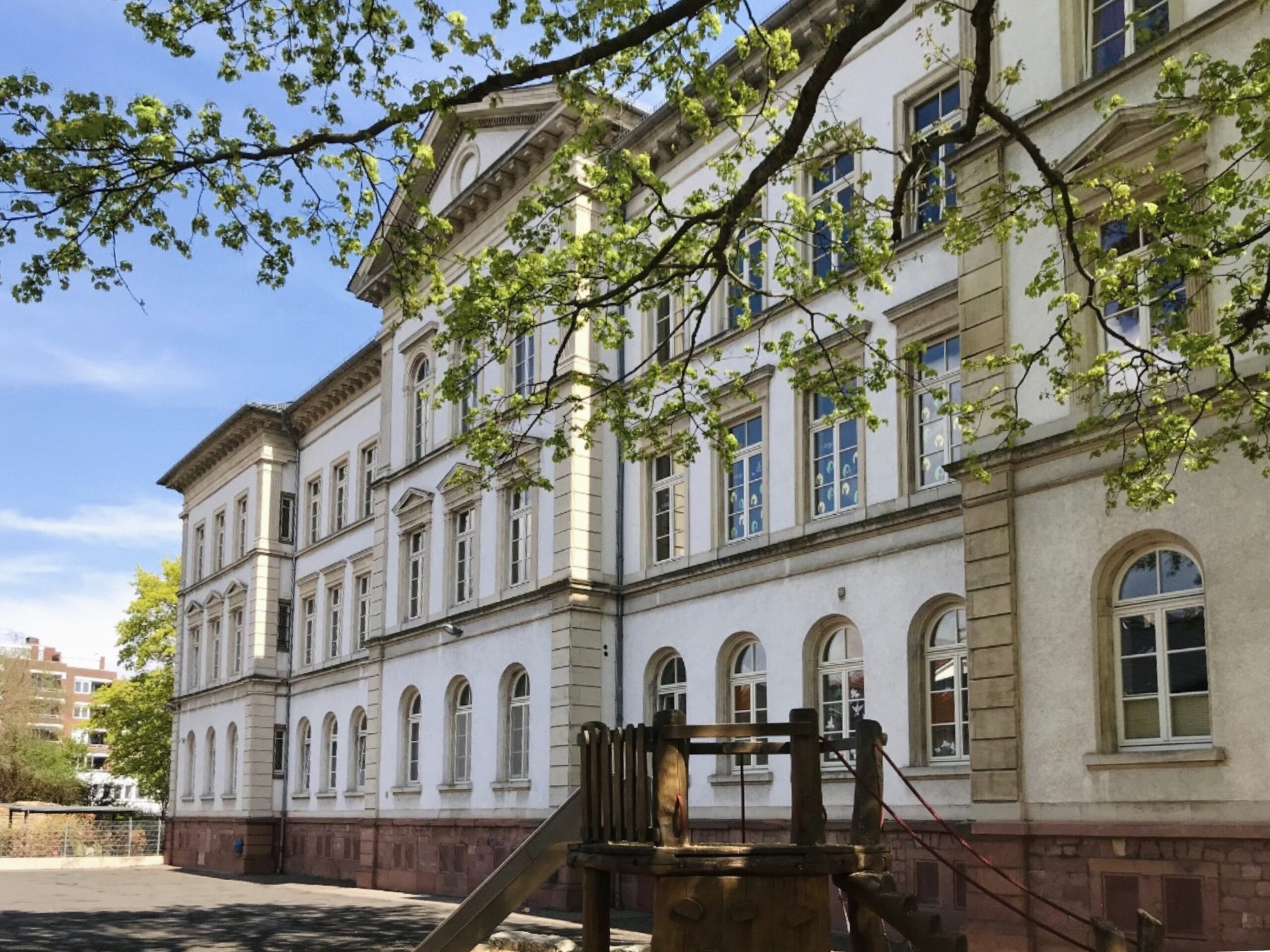 432 Sanierung Karmeliter Grundschule